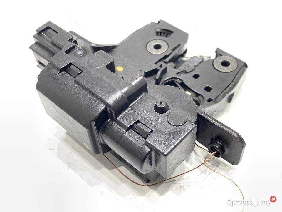 ZAMEK KLAPY TYŁ NISSAN QASHQAI J10 Crossover podkarpackie