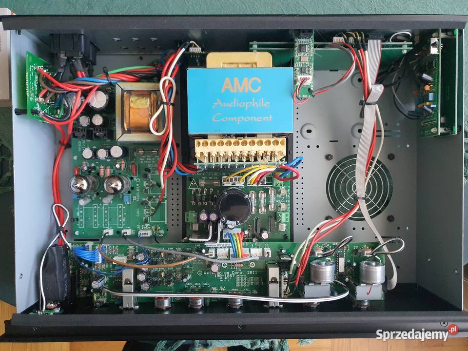 Przedwzmacniacz lampowy AMC CVT1030 MKII 2 x Piaseczno