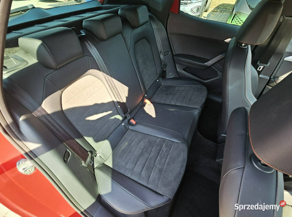 Seat Arona 10TSI 115 DSG FR 2024 1WŁ SalonPL Kielce sprzedam