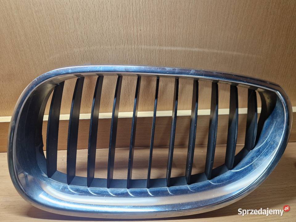 ATRAPA GRILA NERKI BMW E60 E61 7065701 Bydgoszcz
