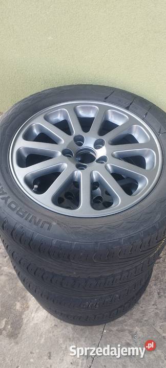 Volvo V70 24 140koni 2006 Kinect Dąbrowa Górnicza