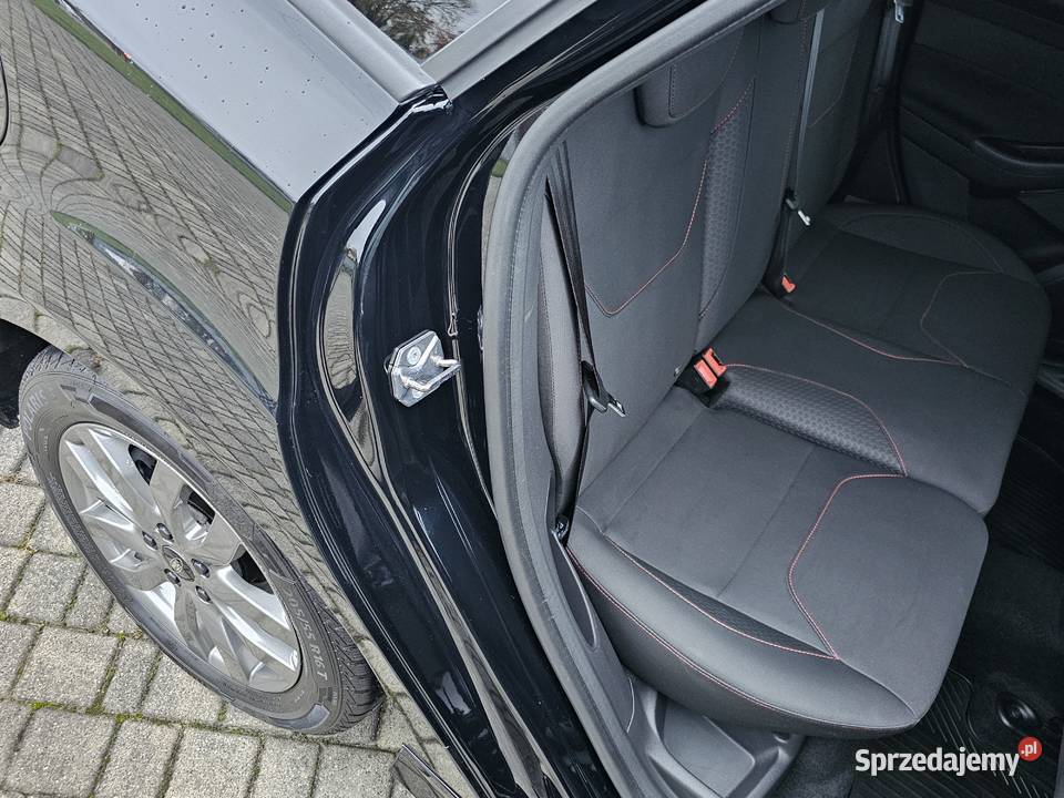 Benzyna LIFT STLine Klimatronik LED ALU GFotele Kombi Tulce