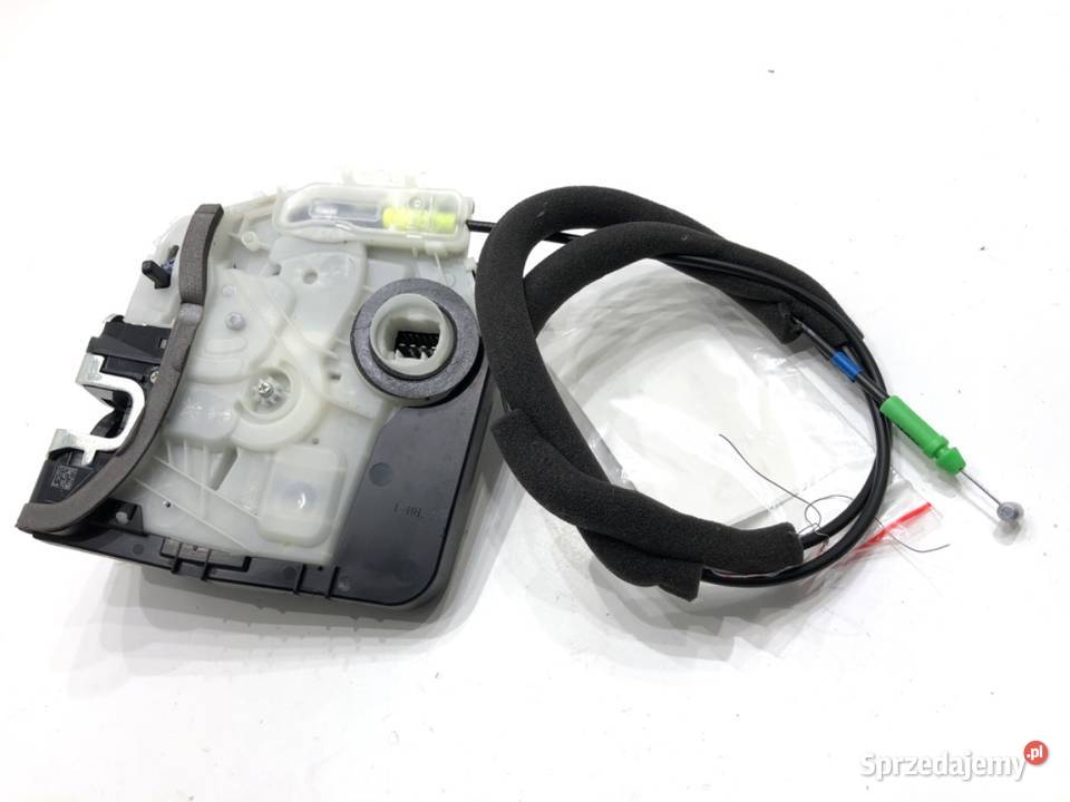 ZAMEK DRZWI PRAWY TYŁ LEXUS LBX Crossover sprzedam