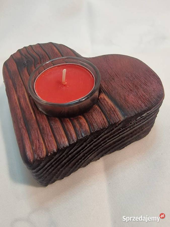 Świecznik drewniany serce wiśniowy na tealight Świeczniki Sępopol