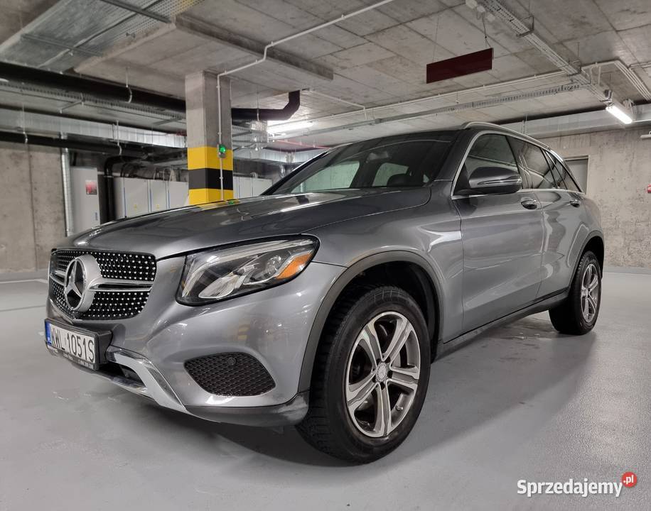 MercedesBenz GLC 20 GLC300 4MATIC 2019 1998cm3 Białystok