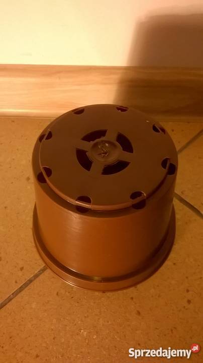 Doniczki produkcyjne okrągłe 13 09L 5 NOWE Siewierz