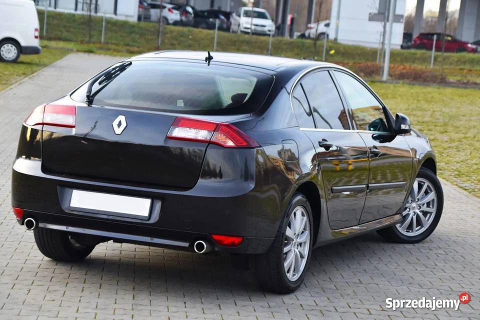 RENAULT LAGUNA 3 2011 20DCI 150 Laguna Rzeszów