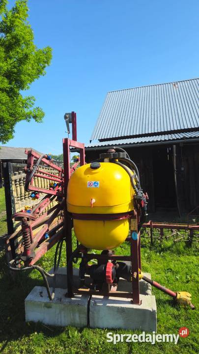 Opryskiwacz Dziekan Zakręcie