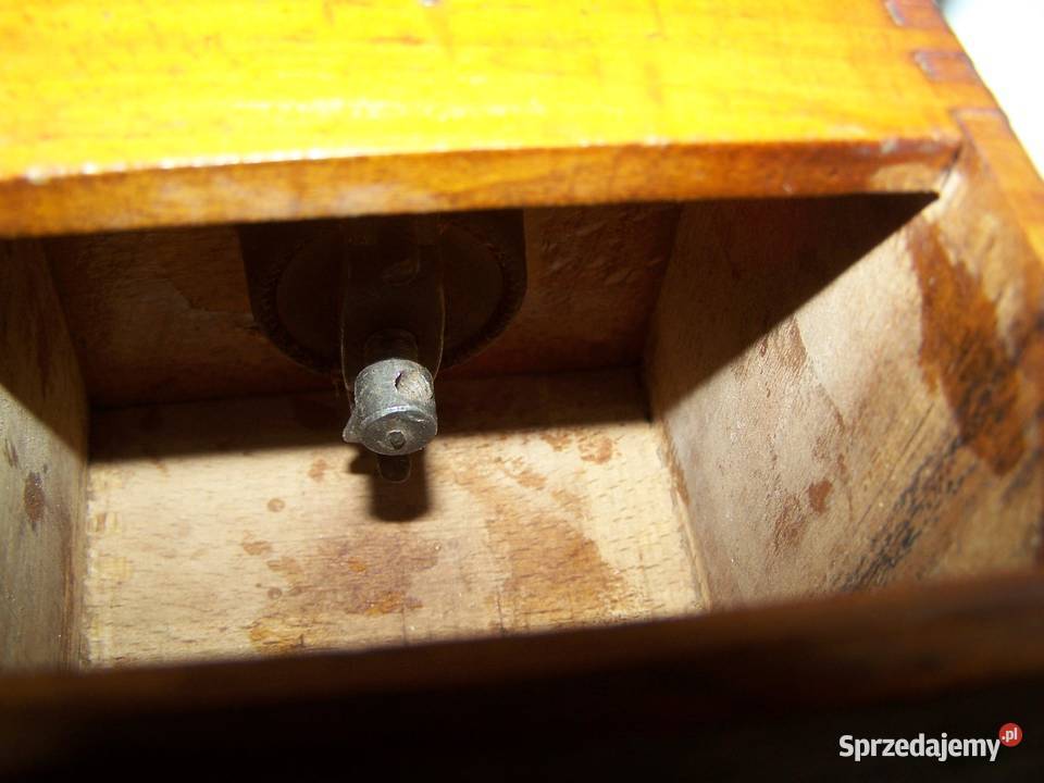 Antyczny ręczny młynek do kawy kolekcjonerski Koszalin sprzedam