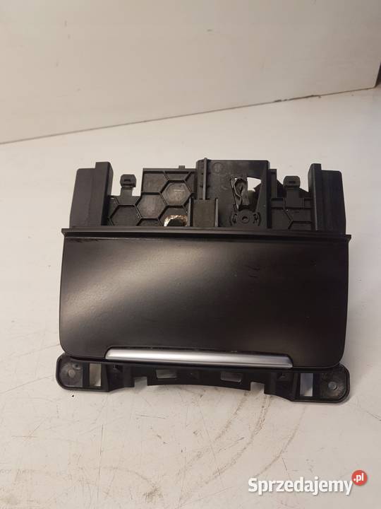 POPIELNICZKA SCHOWEK AUDI A4 B8 A5 8K0857951 osobowe Przystajń