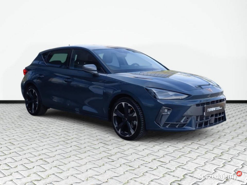 Cupra Leon 2025r Salon Aktywny Tempomat Bogate benzyna sprzedam