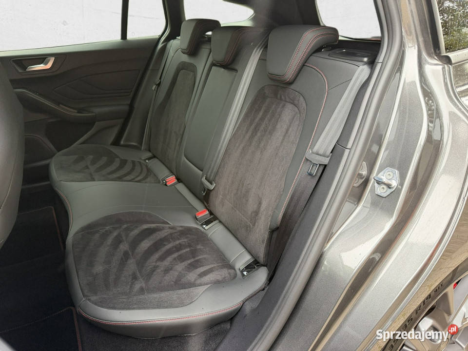 Ford Focus 23 EcoBoost ST X Z Polskiego Salonu Warszawa