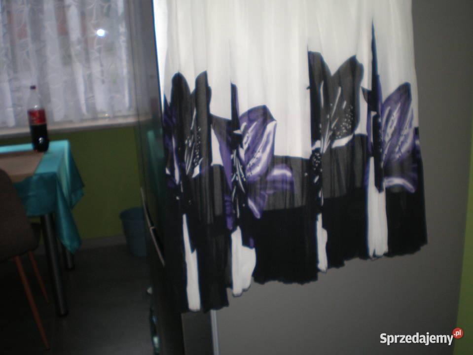 Sprzedam spódnicę damską na podszewce Rozmiar 44(XXL) Nowy Żmigród sprzedam
