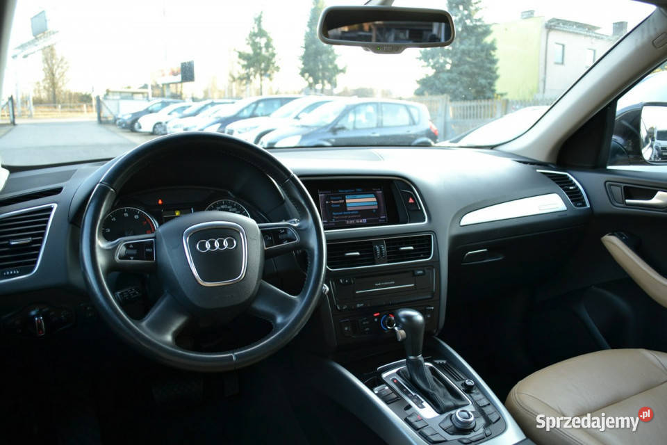 Audi Q5 20 211ZarejestrowanyCLIMAAutomatNowy nieuszkodzony Częstochowa