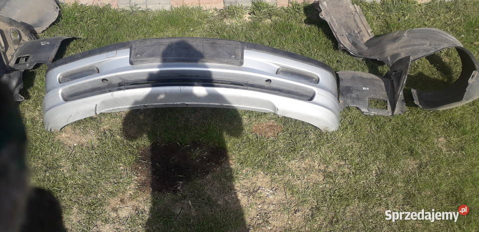 Zderzek przedni halogeny nadkola BMW E46 Zderzaki