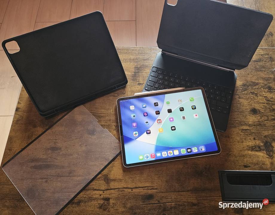 iPad Pro 129 5gen 128GB Cellular Magic Keyboard sprzedam
