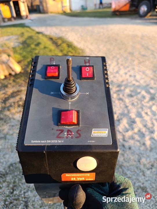 Sprzedam przystawkę Pto z kompletną hydrauliką Rok produkcji 2008 Pozostałe Maniów Wielki