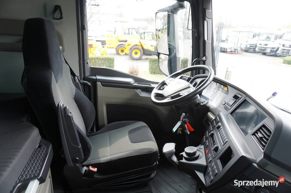 MAN TGX 28480 6x2 2024 Chłodnia Krone 18 EPAL Kraków