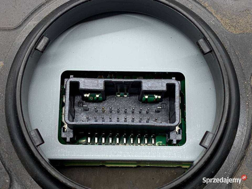 PRZETWORNICA XENON TOYOTA CAMRY 8990733220 MODUŁ osobowe Przetwornice sprzedam