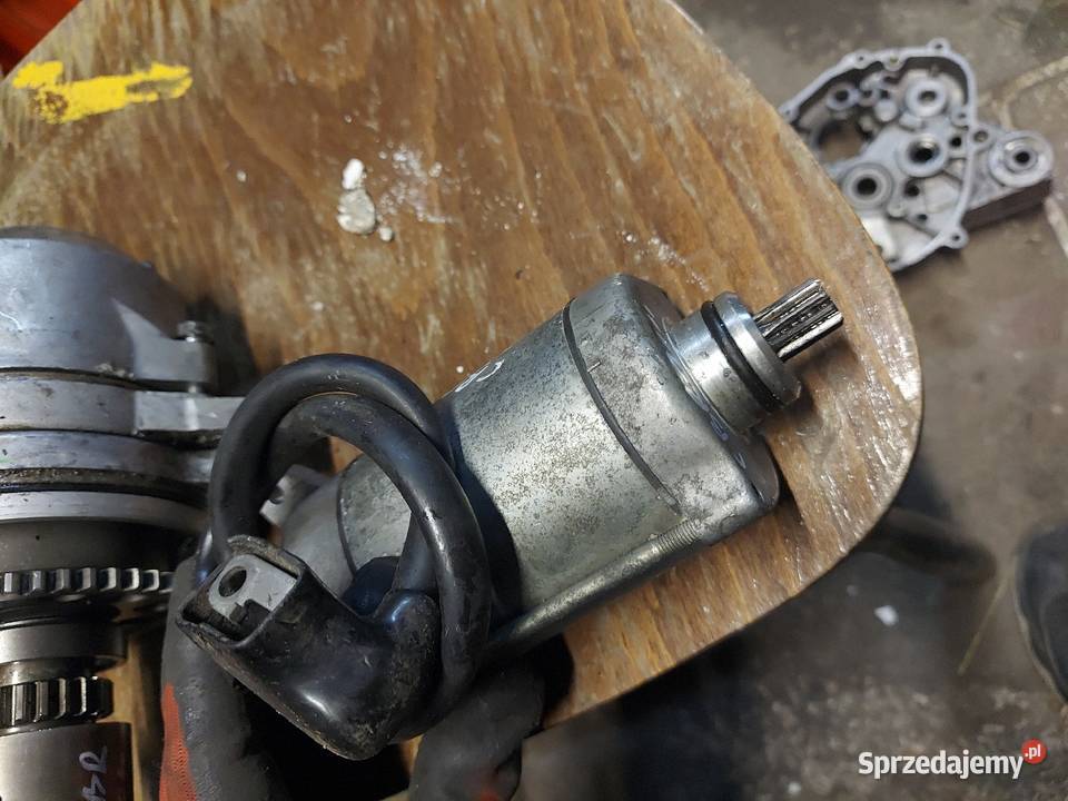Honda CBR 1000f sc21 rozrusznik CBR1000 starter Jelenia Góra