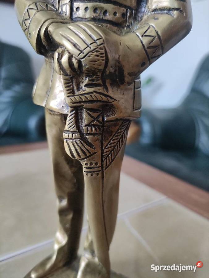 Józef Piłsudski statuetka rzeżba z brązu Janów Lubelski