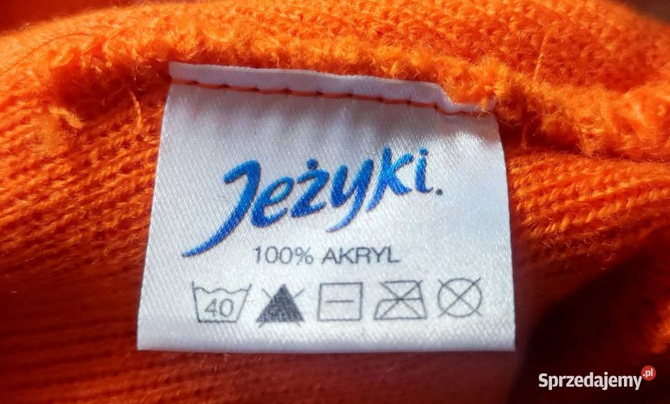 Czapka w kolorze pomarańczowym Ciechocinek