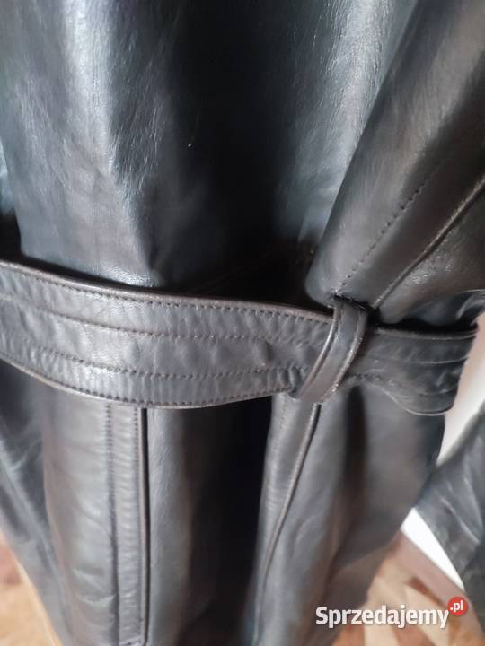 Niemiecki skórzany płaszcz oficerski z czasów ll Dulcza Wielka