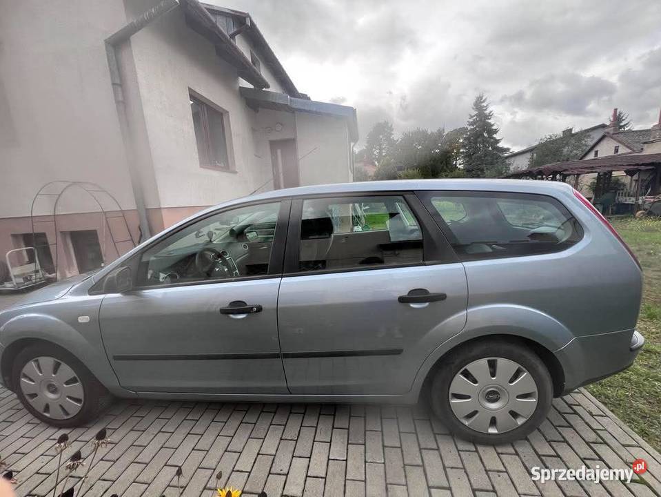 Ford Focus Mk2 20 Sprzedam Forda Combi 2006 mazowieckie Józefów sprzedam