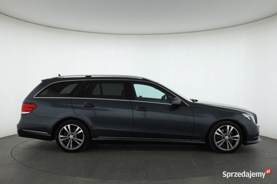 Mercedes E E 250 mazowieckie Piaseczno sprzedam