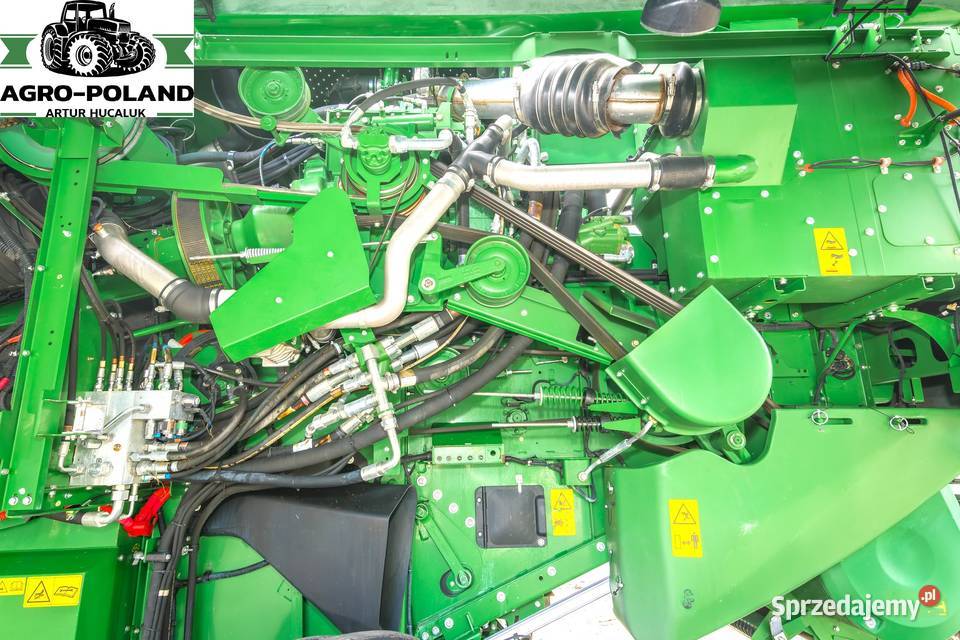 Kombajn zbożowy JOHN DEERE S 780 i HILLMASTER Kudowa-Zdrój
