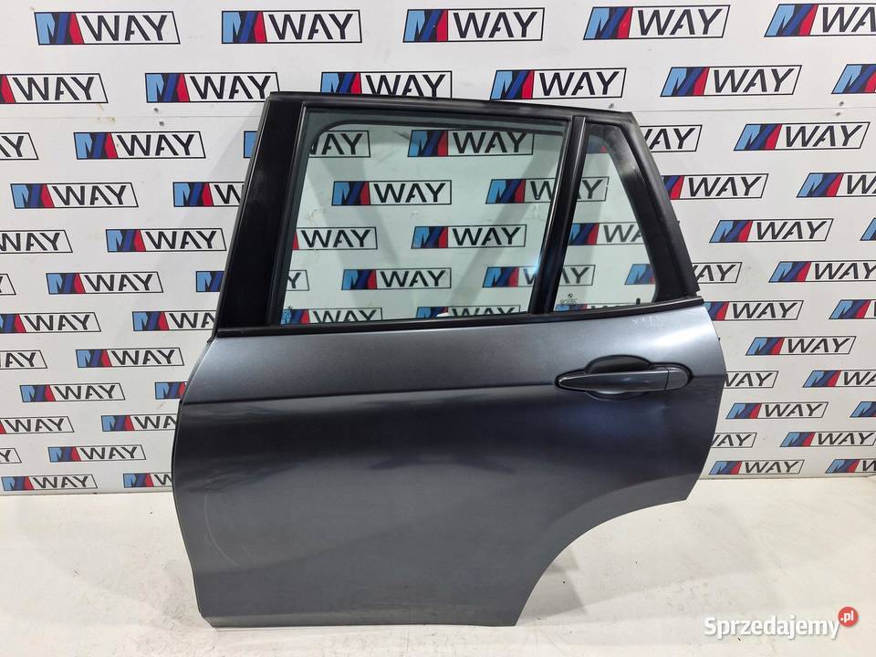 BMW X1 E84 DRZWI LEWE LEWY TYŁ KOMPLETNE B39