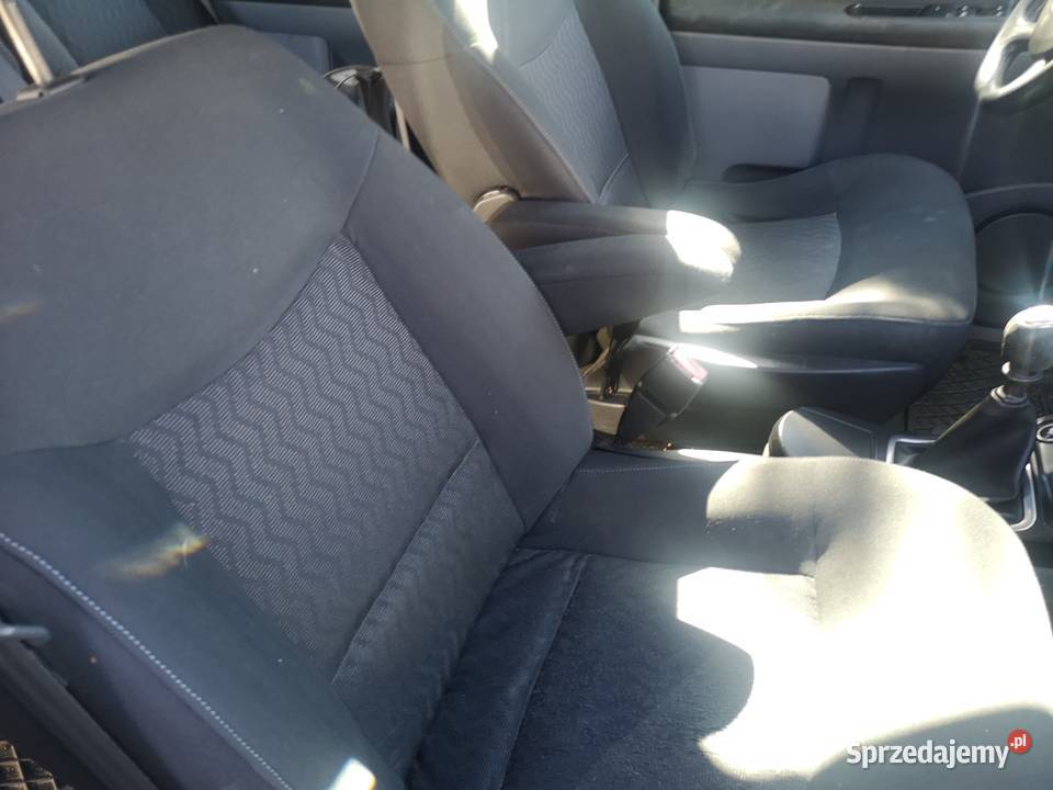 Na części Espace 4 2007 Świdnik