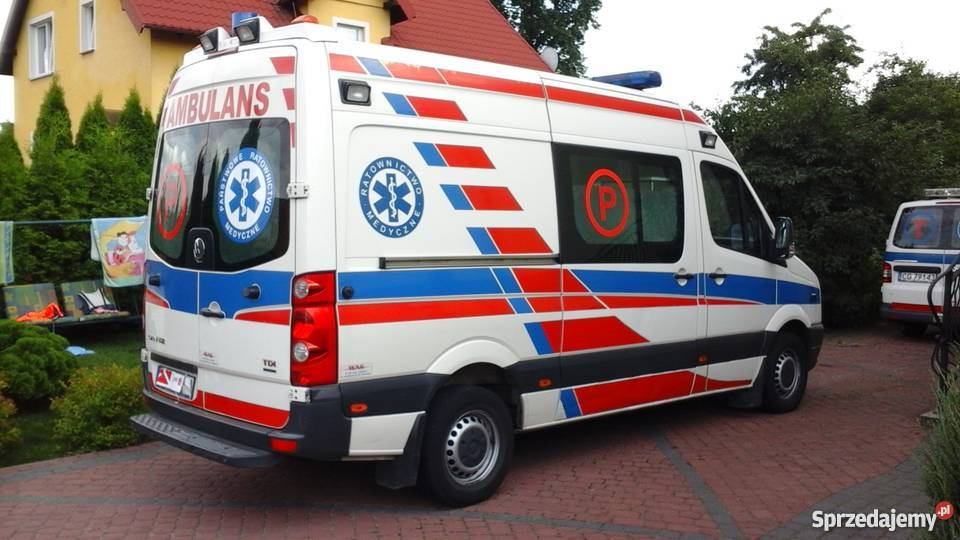 Ambulans karetka Volkswagen Crafter krajowy Biskupiec-Kolonia Druga