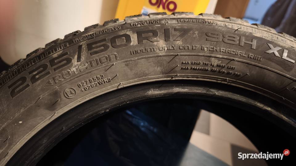 Opony zimowe NOKIAN 4 sztuki 50 Kielce