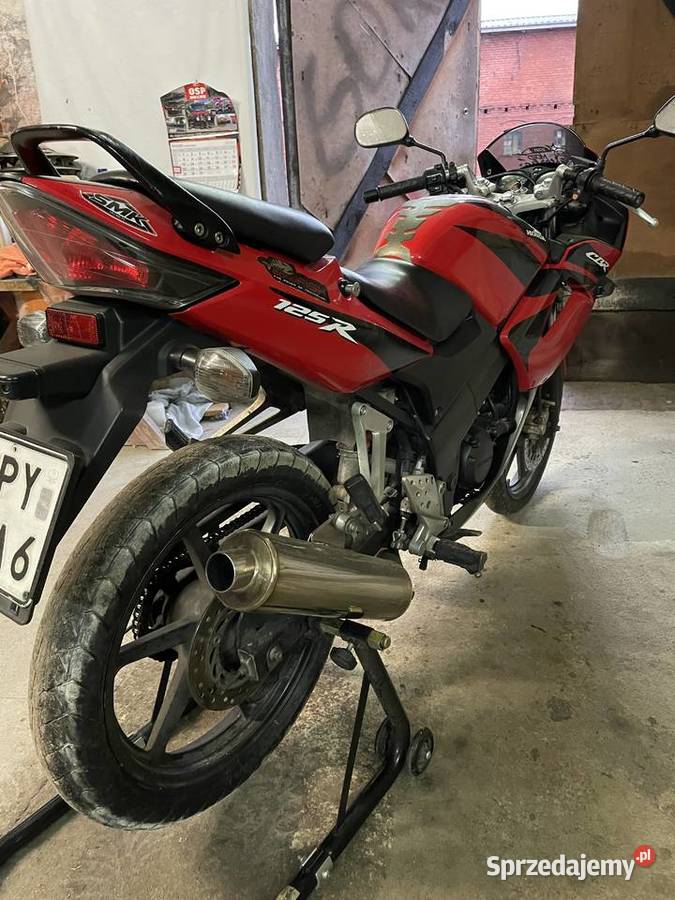 Honda CBR 125r Jc39 sportowy Honda Bielice sprzedam