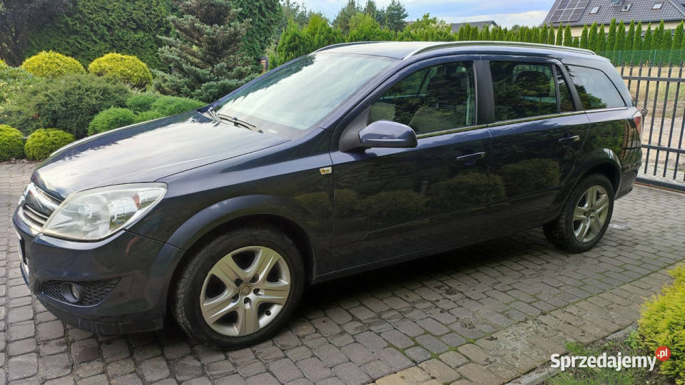 Opel Astra zadbany stan RATY H 20042014 4/5