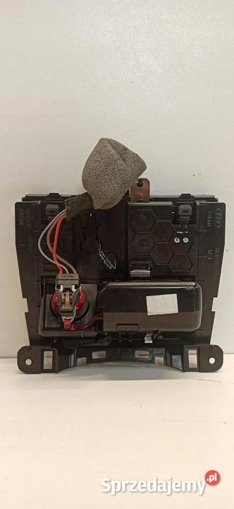AUDI Q5 SCHOWEK POPIELNICZKA 8K0857951C