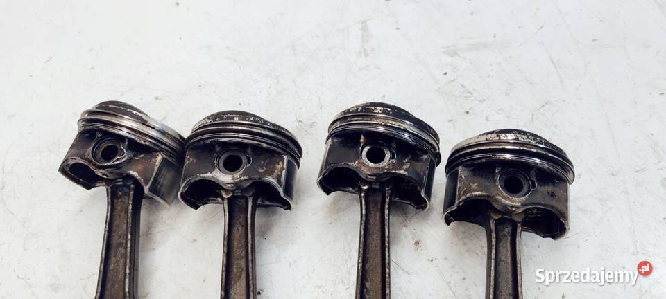 TŁOK KORBOWÓD AUDI VW CAB 18 TFSI 06H 06HAE osobowe Przystajń sprzedam