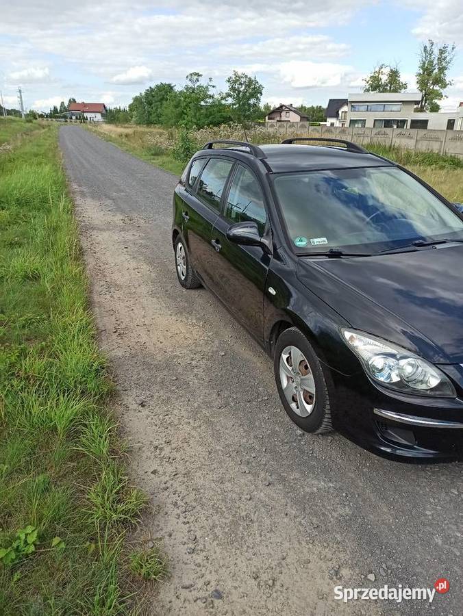 Hyundai i30 cw 14 benzyna Rok produkcji 2010 Widziszewo