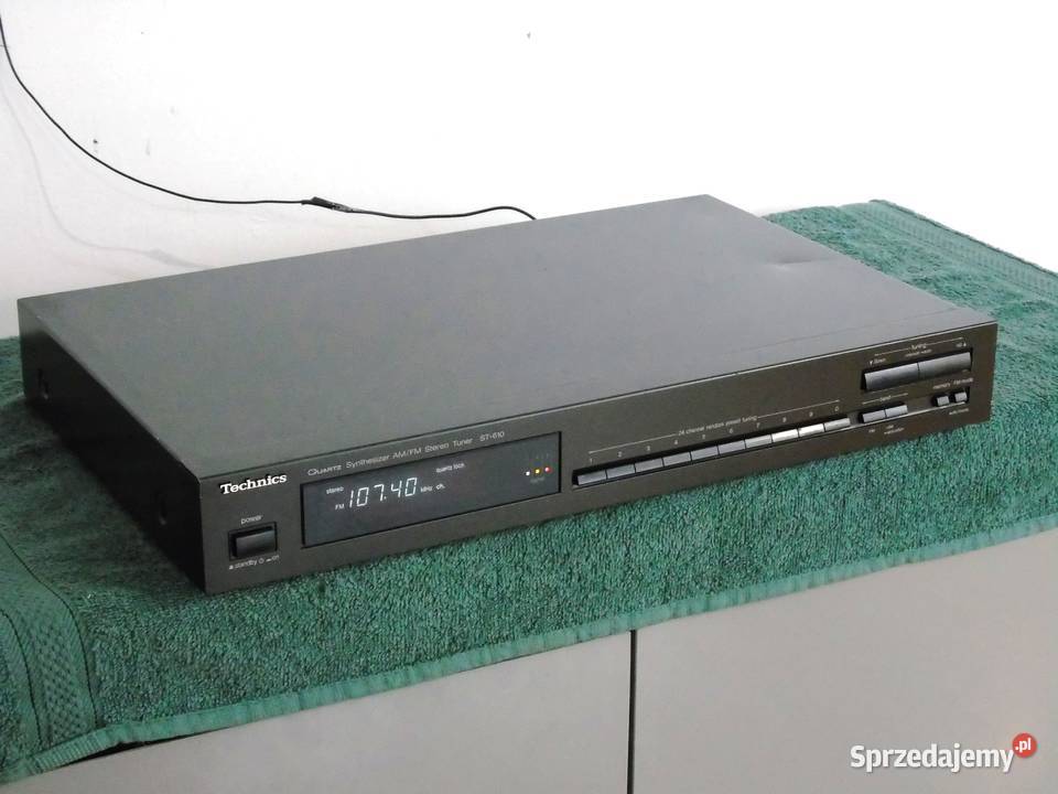 uner radiowy cyfrowy Technics ST610 sprawny