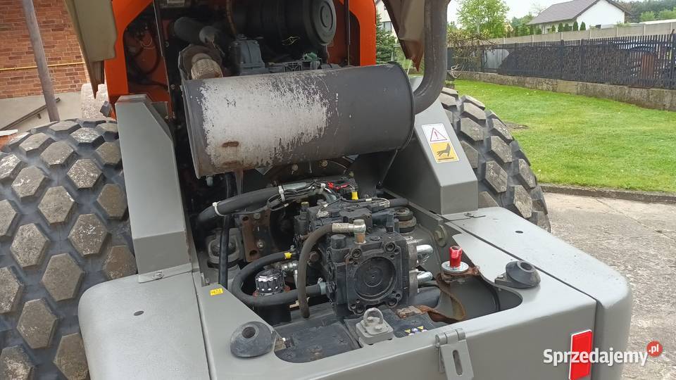 Walec do robót ziemnych Atlas AW 1110