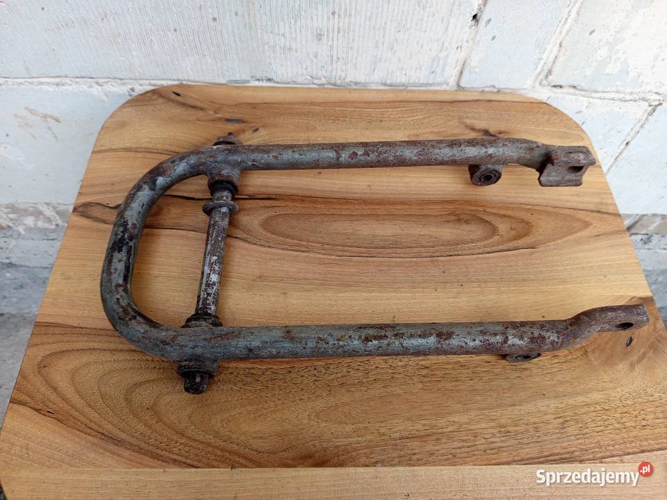 Wahacz przedni jaskółka Tarnogóra