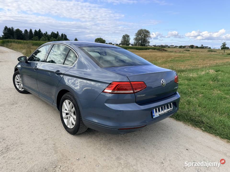 VW Passat B8 benzyna zadbany Volkswagen Poznań