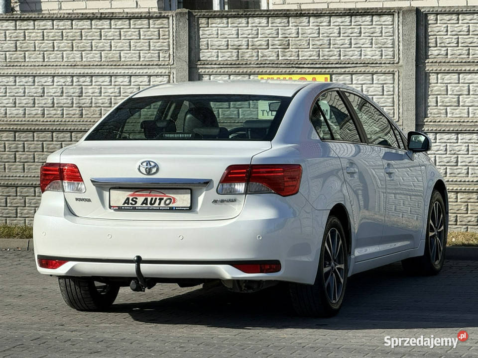 Toyota Avensis 20VVTi 152 Avensis Węgrów