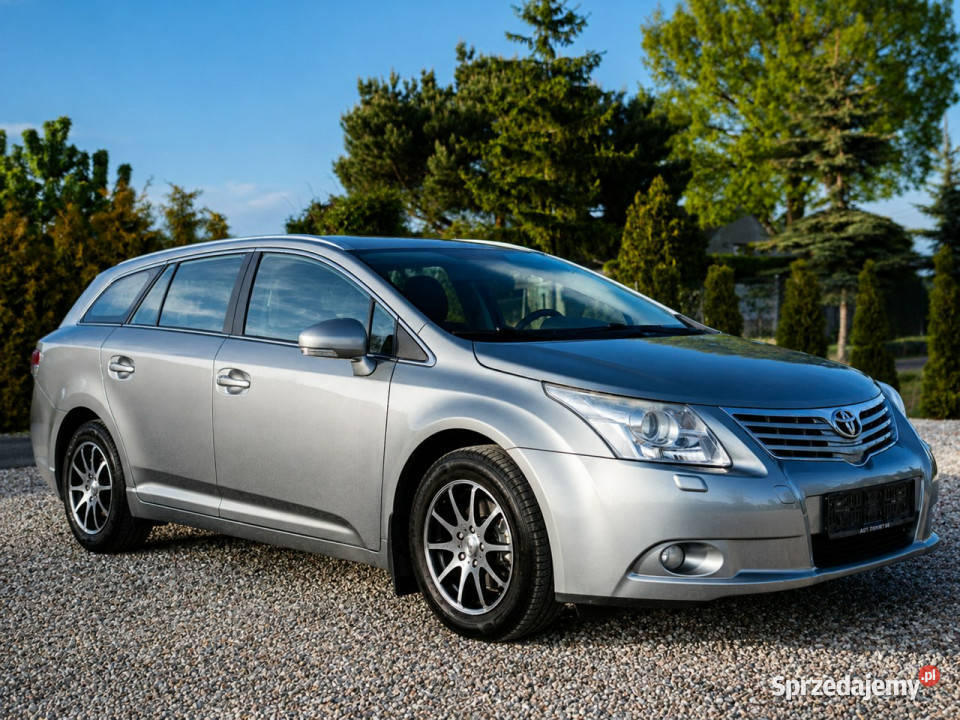 Toyota Avensis III 2009 VAT marża Sadlno