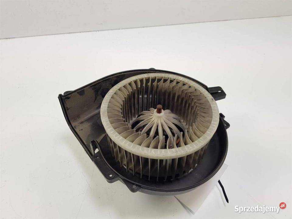 WENTYLATOR KABINOWY SKODA FABIA III 6R1819015