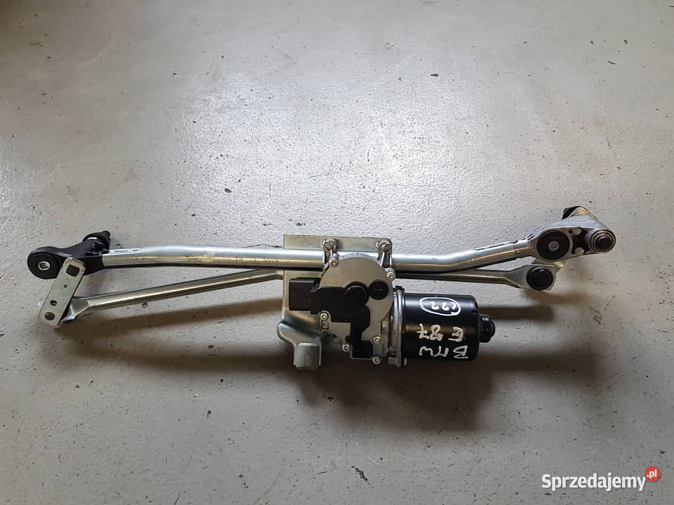 BMW 1 E87 SILNICZEK WYCIERACZEK MECHANIZM Turek