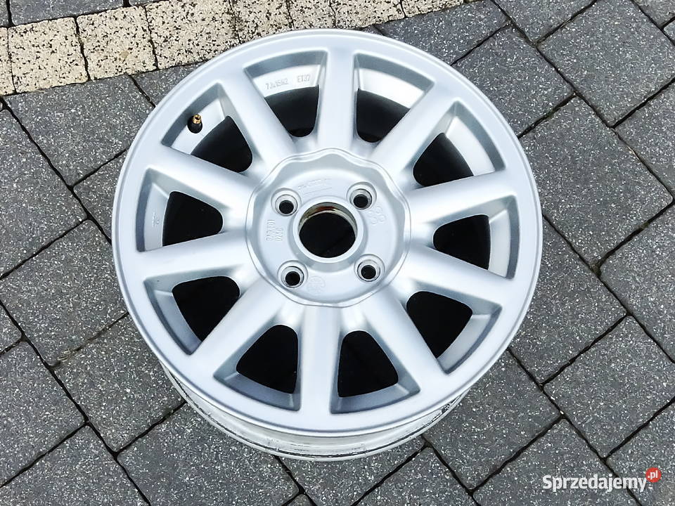 Felga aluminiowa Audi 7Jx15H2 ET37 4x108 otwór Biłgoraj