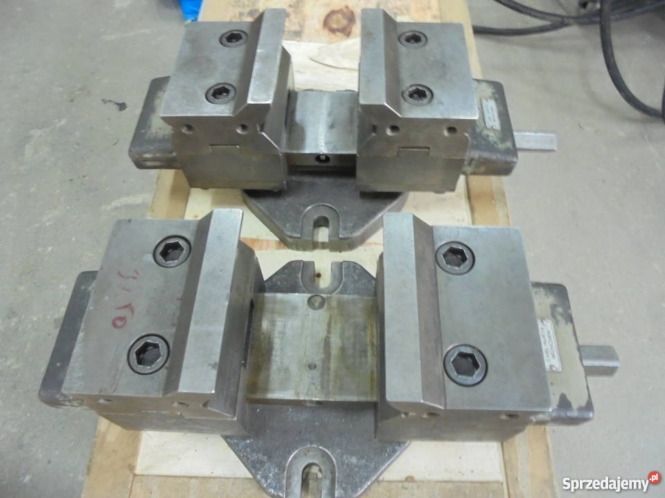 Imadło maszynowe samocentrujące HURT1252 Dzierżoniów