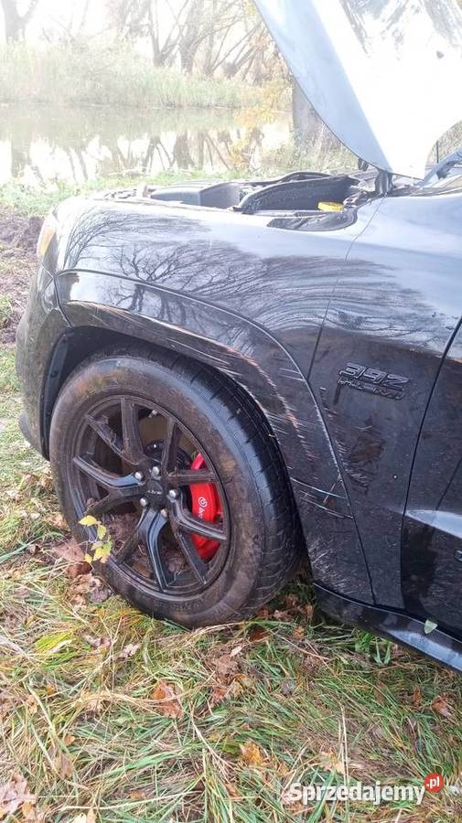 JEEP GRAND CHEROKEE SRT V8 64 HEMI LPG kupiony w Polsce Konin